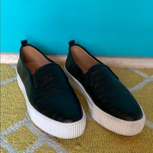 Halogen Black Platform Slip-on Shoes